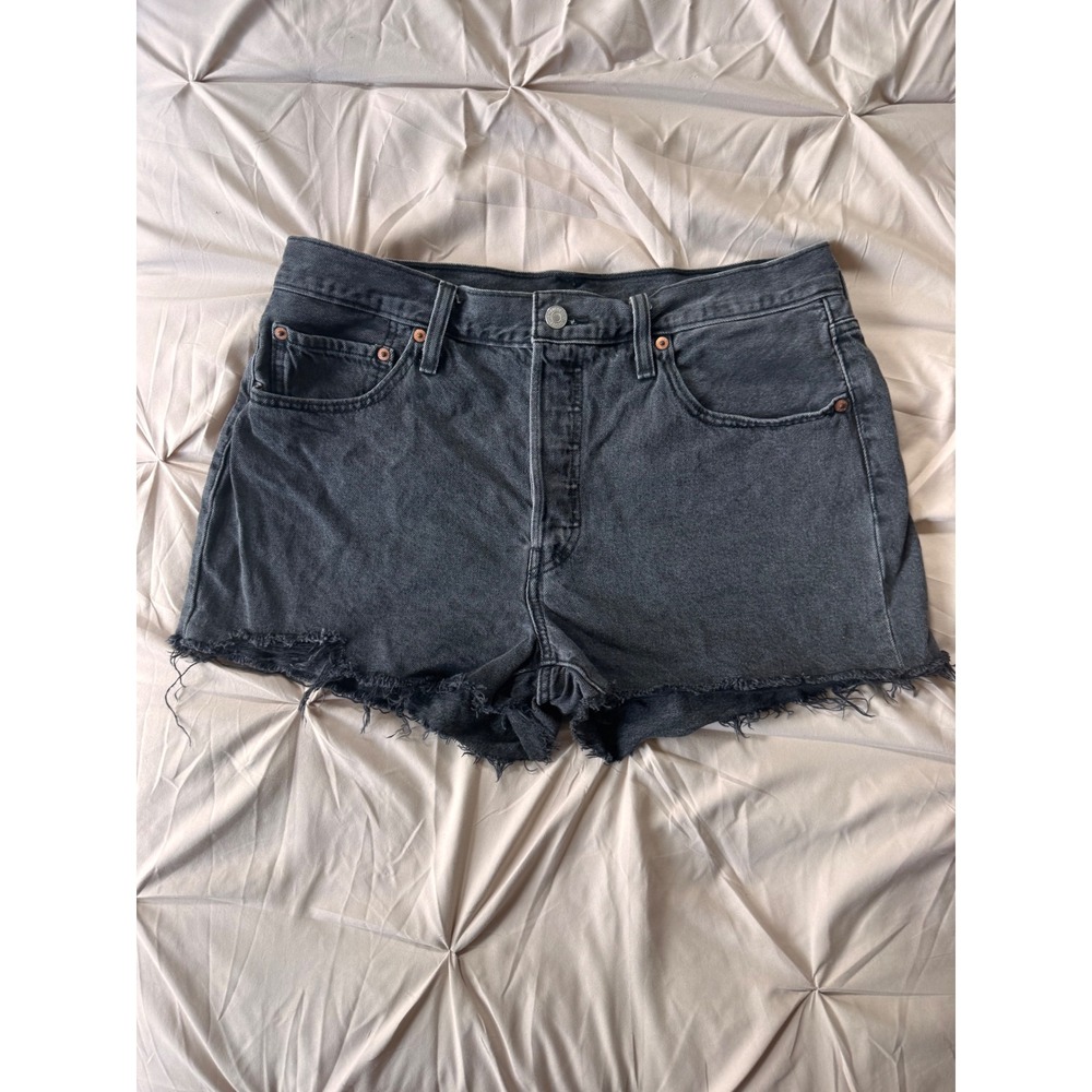 Levis 501 Original High Rise Denim Shorts Washed Black Gray Raw Hem 33 Waist